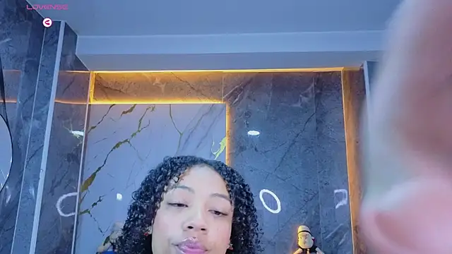 Violeth_b webcam