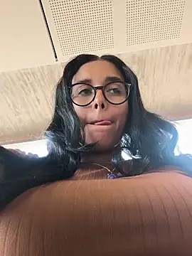Annya-sweet webcam