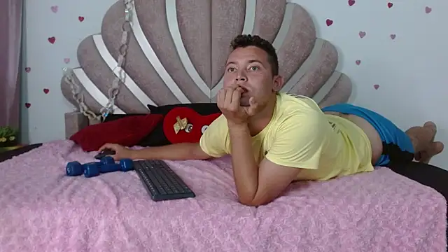 sven_fox723 webcam