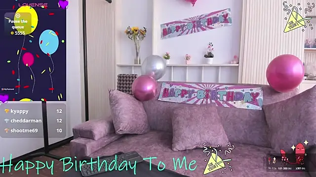VelvetMouth_ webcam