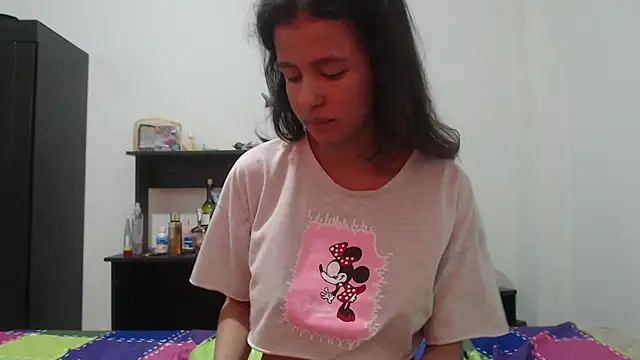nathaly_jones_ webcam