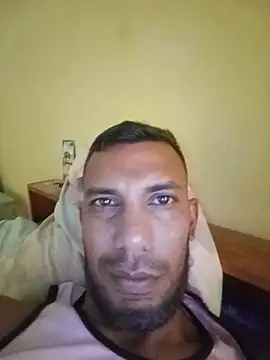 UnreadyChutzpa webcam