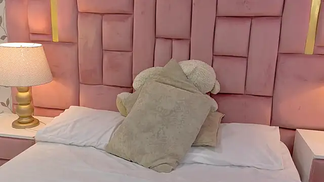 ArianaFranco webcam