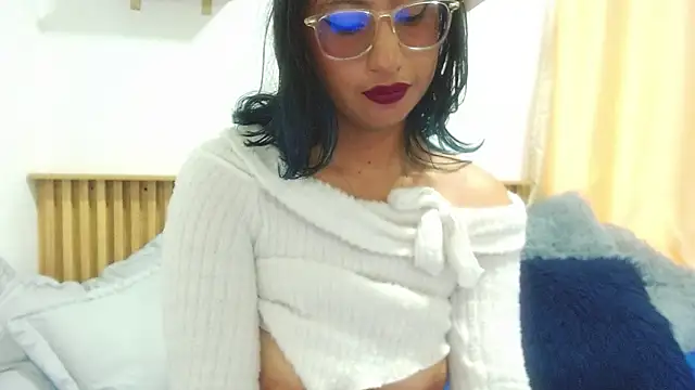 Violet_2003 webcam