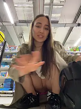 ICrazyOneIRL webcam
