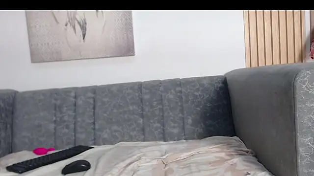 queen_adhara webcam
