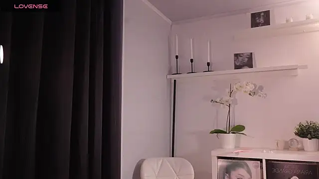 sweettener_ webcam