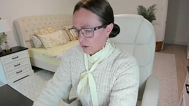 Vika73 webcam