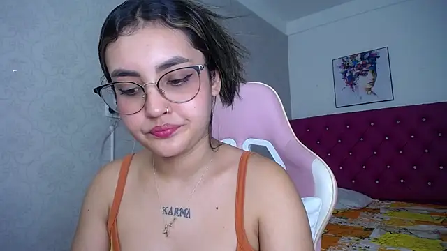 kathe-mills235 webcam
