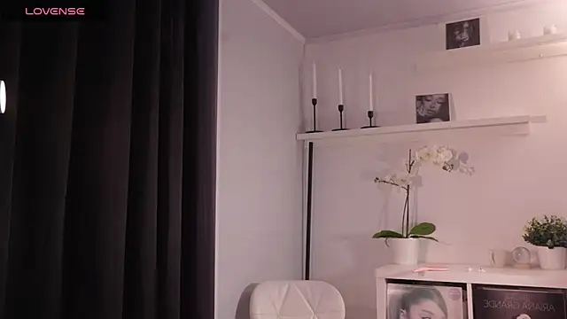 sweettener_ webcam