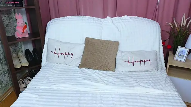EmilyCuper_ webcam