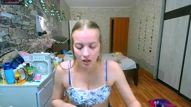 __Aphrodita__wow__ webcam