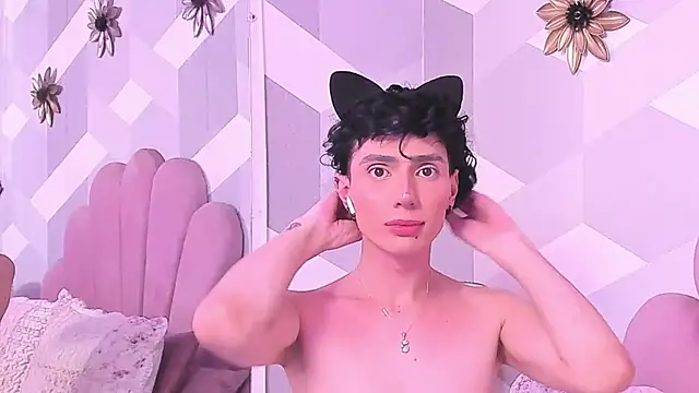 KylieMonnett webcam