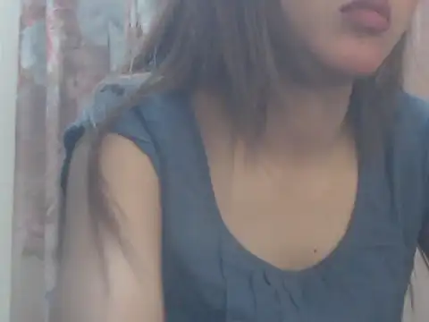 NancyRuvi webcam
