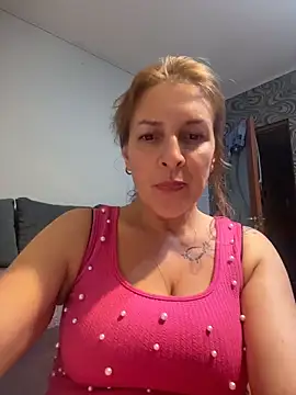 Hot-Milf4U webcam