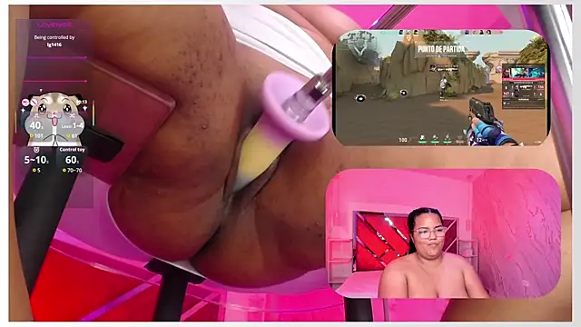MhiaRey webcam