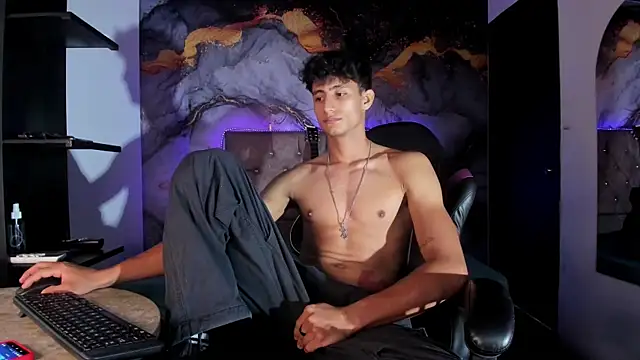 MaxiimoRomano_ webcam