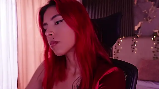LilithLuxor_ webcam