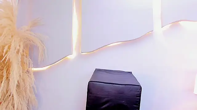 EmilyDiaaz webcam