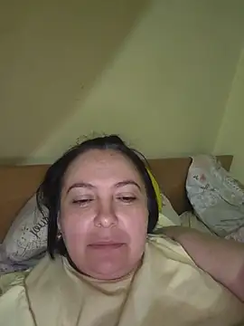 emmaemmy40 - EmmaEmmy40's free webcam - UK Sex Cams