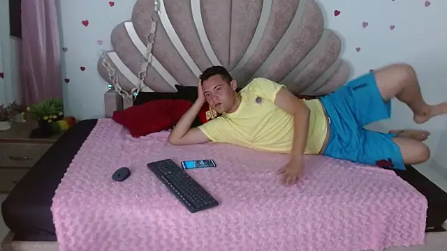 sven_fox723 webcam