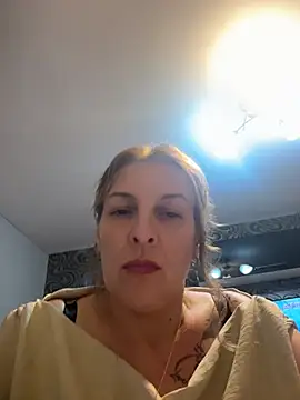 Hot-Milf4U webcam