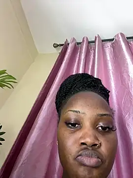 Queen_Arnah254 webcam