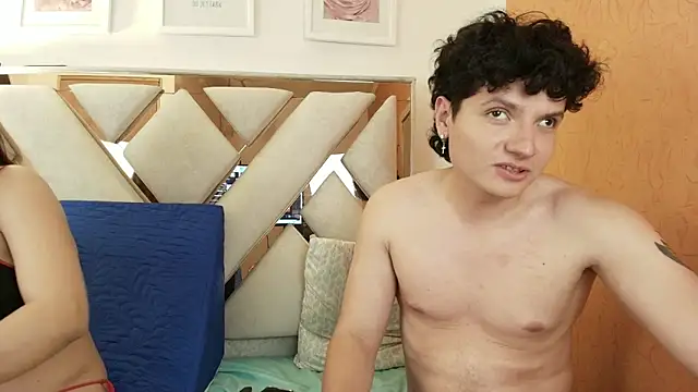 Zoe_And_Dylan_ webcam