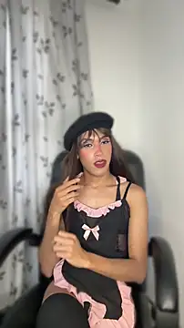 Liz_Hills webcam