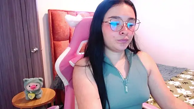 Nahia_Brm webcam