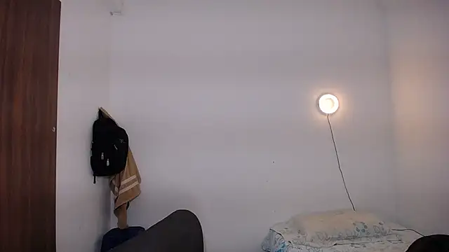 yselahot webcam