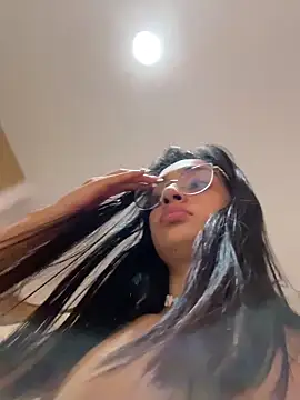 leilani_x - Leilani_X's free webcam