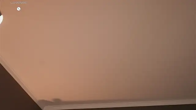 GussieGoold webcam