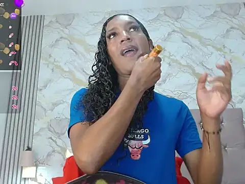 Mia_Hiills webcam