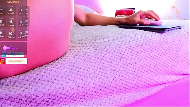 Evangelyne_1 webcam