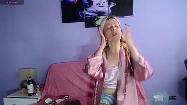 sophia_ny webcam