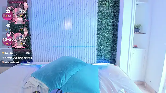 Caroline_Millerr webcam