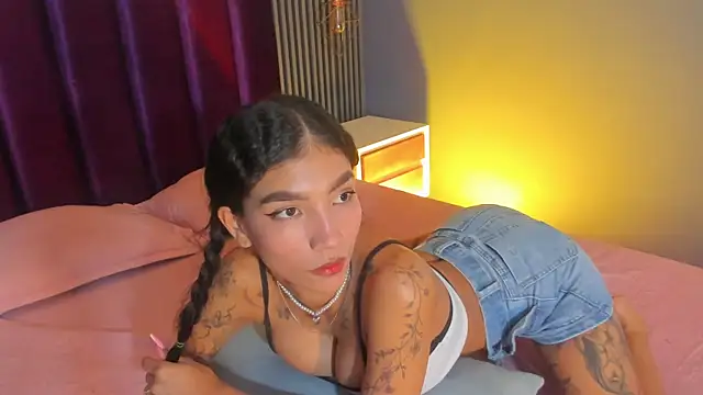 LauraAristizabal webcam