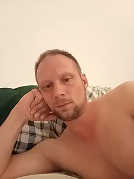 flirtfehler404 (Ask my age) - #blondes #cam2cam #cheapest-privates #daddies #german #hd #medium #mobile #new #office #straight #white