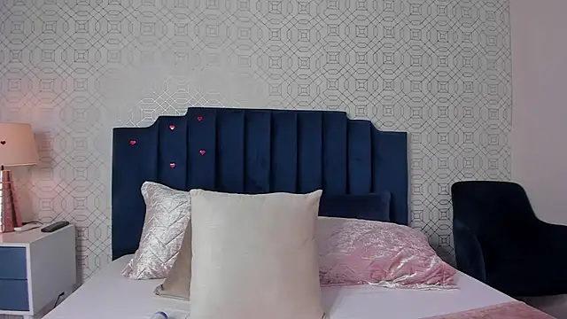 ashleythompson2025 webcam
