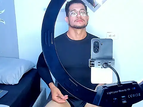 Nolan_joness webcam