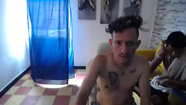 juan_and_luke webcam