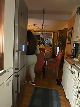 SummerHoney webcam