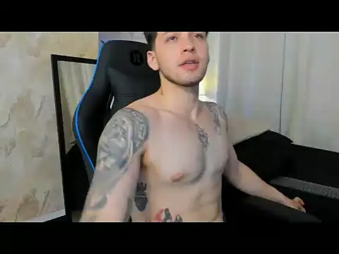 RONNY_COLTON webcam