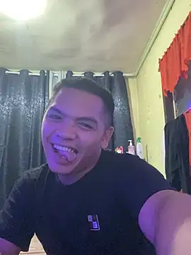 ur_asianbigcock webcam