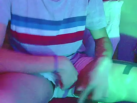 Latinopervs webcam