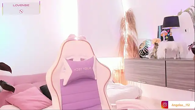 Anngel_1 webcam
