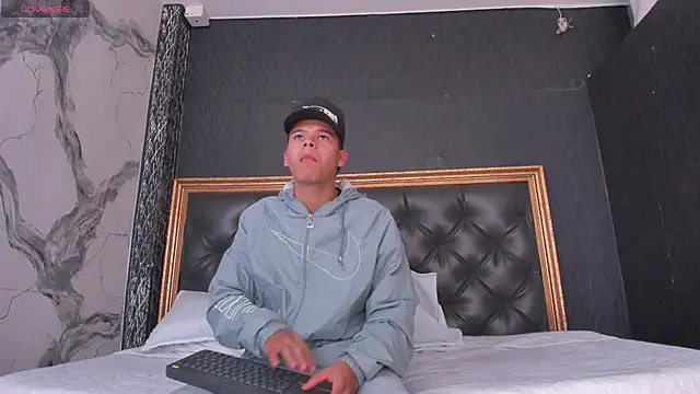DylanRoyce_ webcam