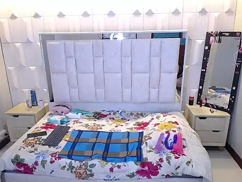 sakuramitonifon webcam