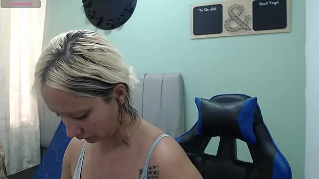 dafne_kim webcam